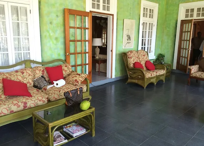 Pensión Fairly Estate